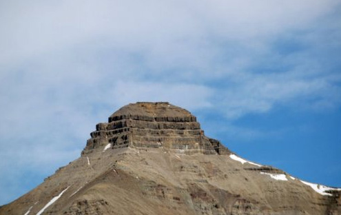 Pyramiden4